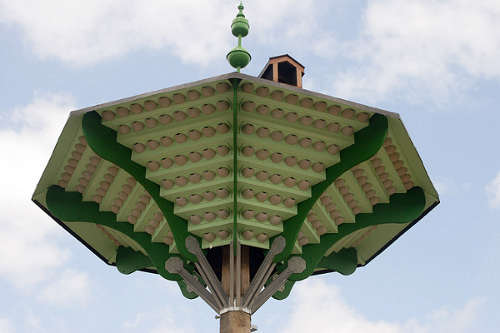 tour à hirondelles de fenêtre de Wereth